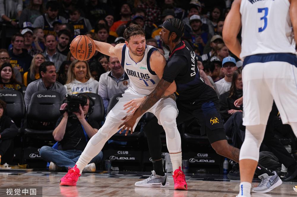 无疑激励着 无疑激励着