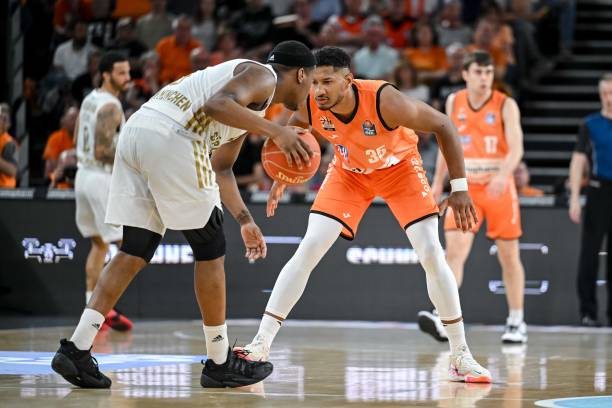 与核心地位 与核心地位