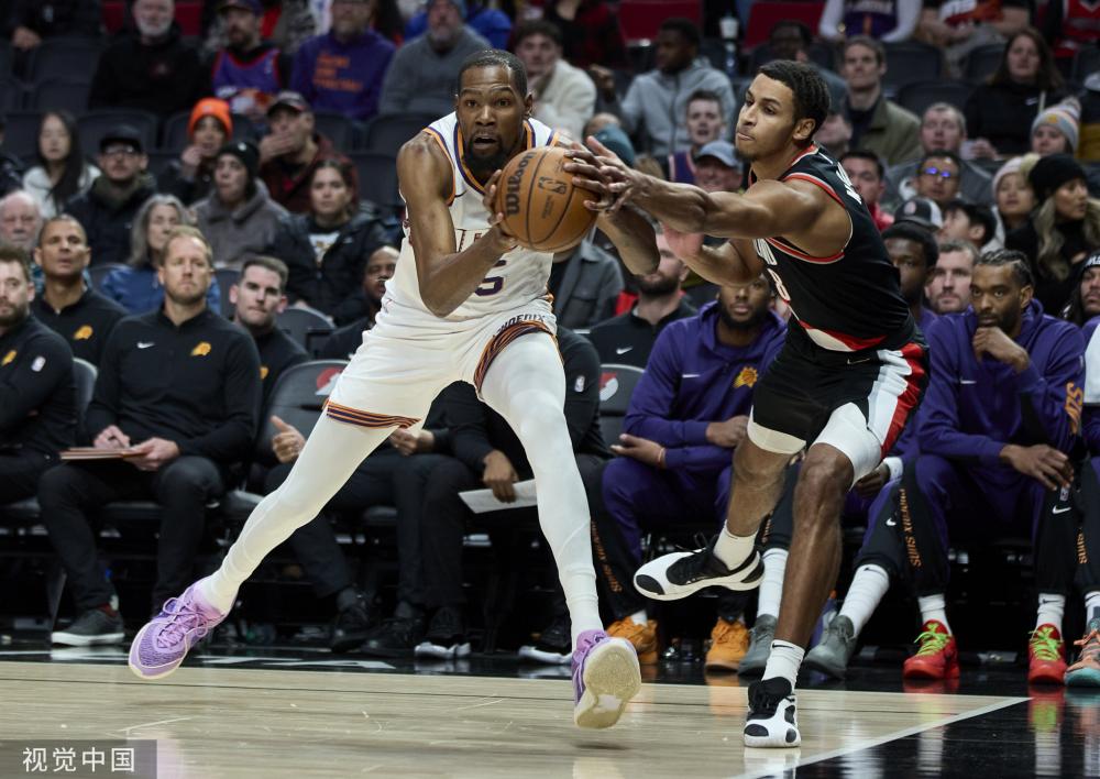 與主教練德 與主教練德