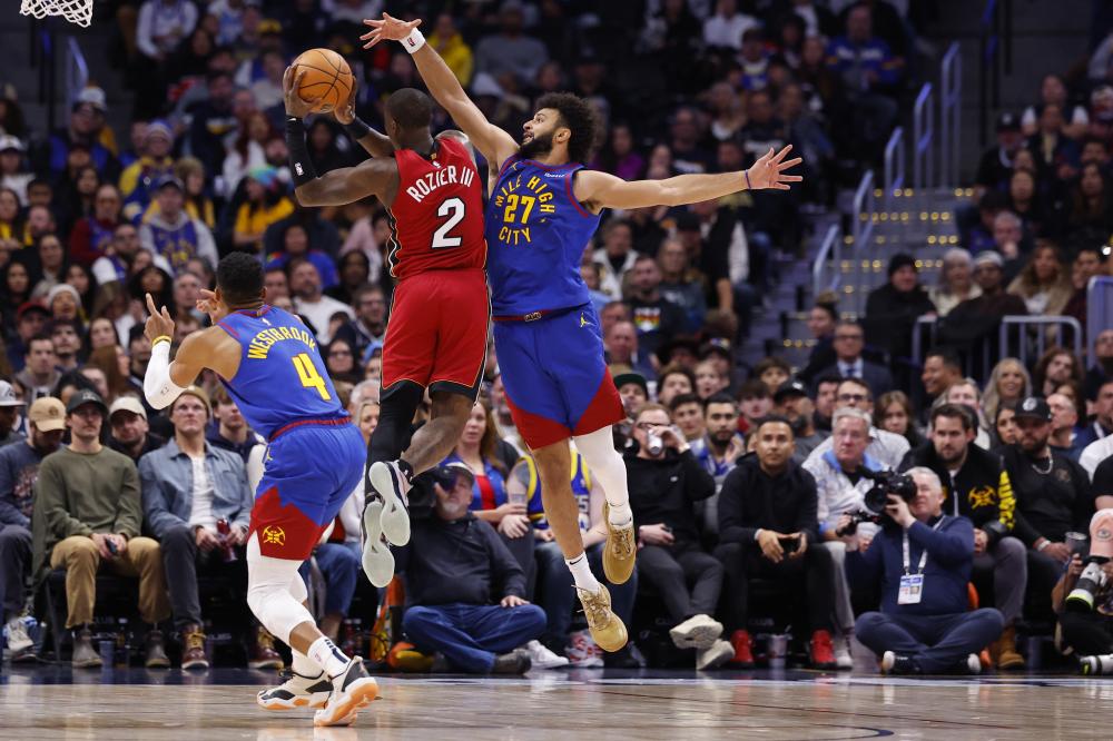 极参与国际 极参与国际