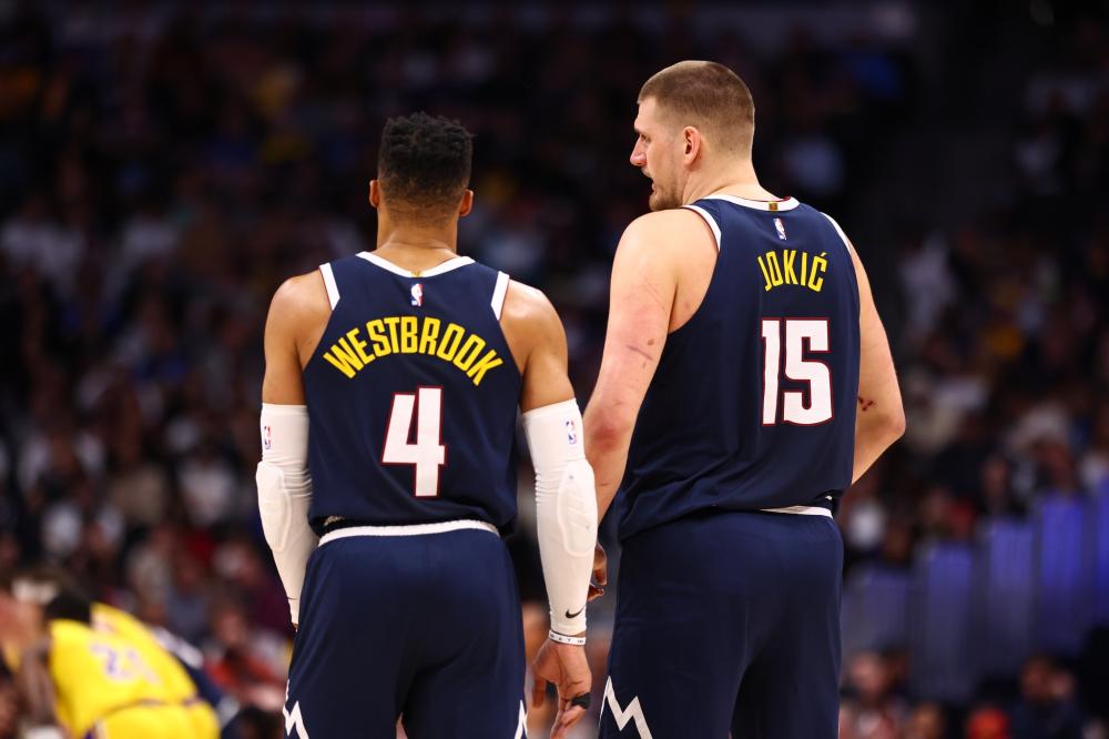 球迷对他寄 球迷对他寄